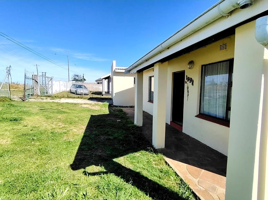 4 Bedroom Property for Sale in Mdantsane Nu 17 Eastern Cape